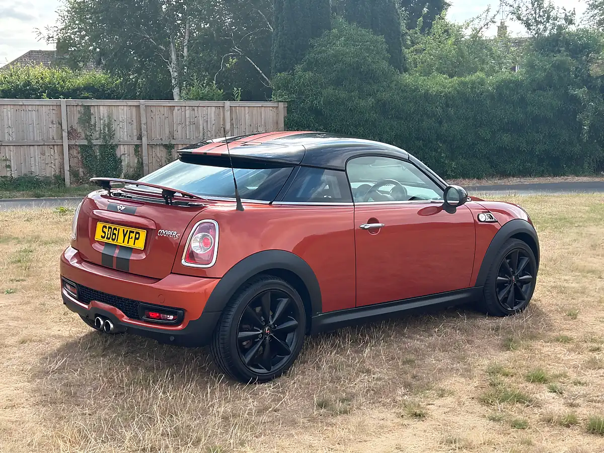 Used 2011 MINI Coupe Cooper Spice Orange Metallic - Interior and Exterior details 5