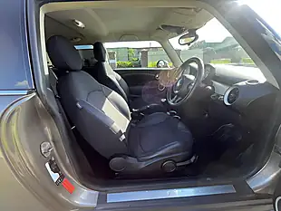 Used 2011 MINI Hatch Cooper Silver - Interior and Exterior details 10
