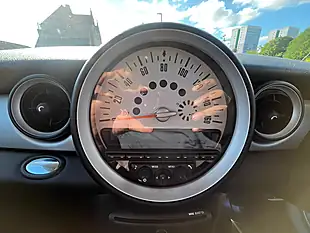 Used 2011 MINI Hatch Cooper Silver - Interior and Exterior details 14
