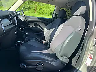 Used 2011 MINI Hatch Cooper Silver - Interior and Exterior details 6