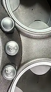 Used 2011 MINI Hatch Cooper Silver - Interior and Exterior details 16