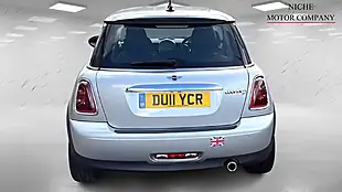 Used 2011 MINI Hatch Cooper Silver - Interior and Exterior details 6