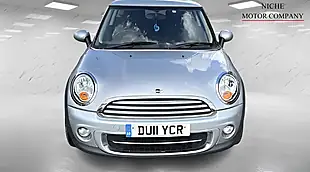 Used 2011 MINI Hatch Cooper Silver - Interior and Exterior details 8