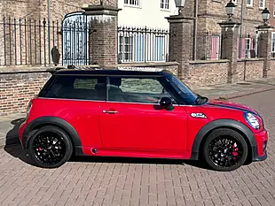 Used 2011 MINI Hatch John Cooper Works Red - Interior and Exterior details 3