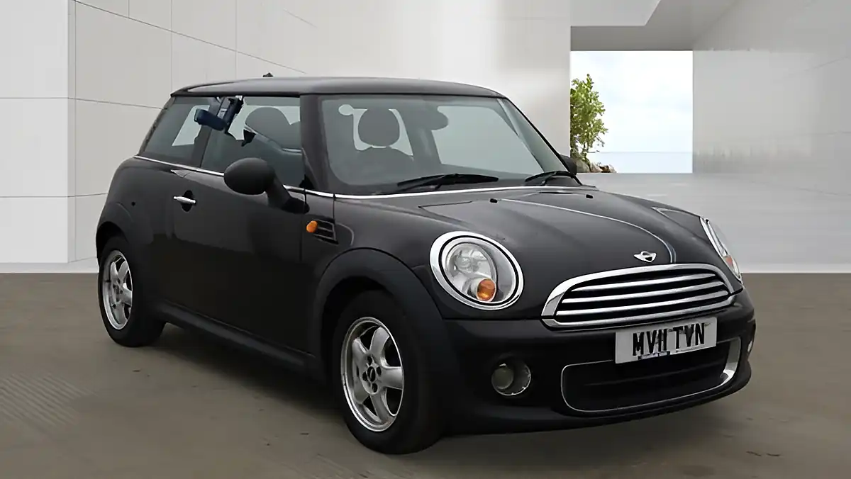Used 2011 MINI Hatch One Black - Front View