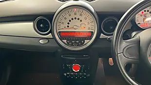 Used 2011 MINI Hatch One Black - Interior and Exterior details 13