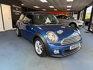Used 2011 MINI Hatch One Blue - Interior and Exterior details 3