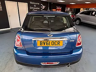 Used 2011 MINI Hatch One Blue - Interior and Exterior details 8