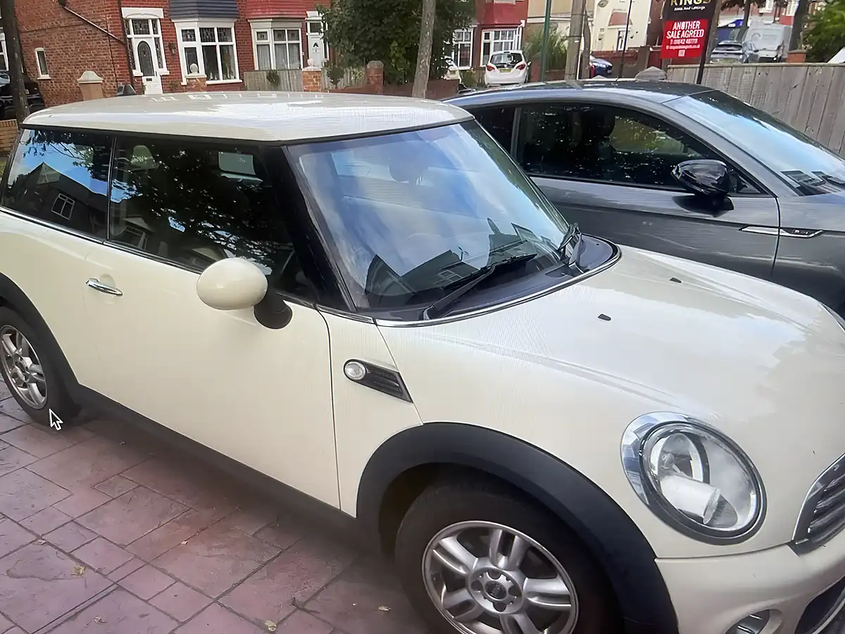 Used 2011 MINI Hatch One (pepper Pack) White - Front View