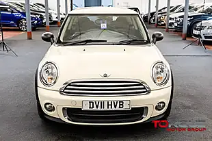 Used 2011 MINI Hatch One White - Interior and Exterior details 11