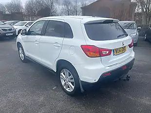 Used 2011 Mitsubishi Asx Cleartec 3 White - Interior and Exterior details 4