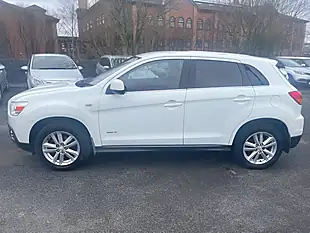 Used 2011 Mitsubishi Asx Cleartec 3 White - Interior and Exterior details 5