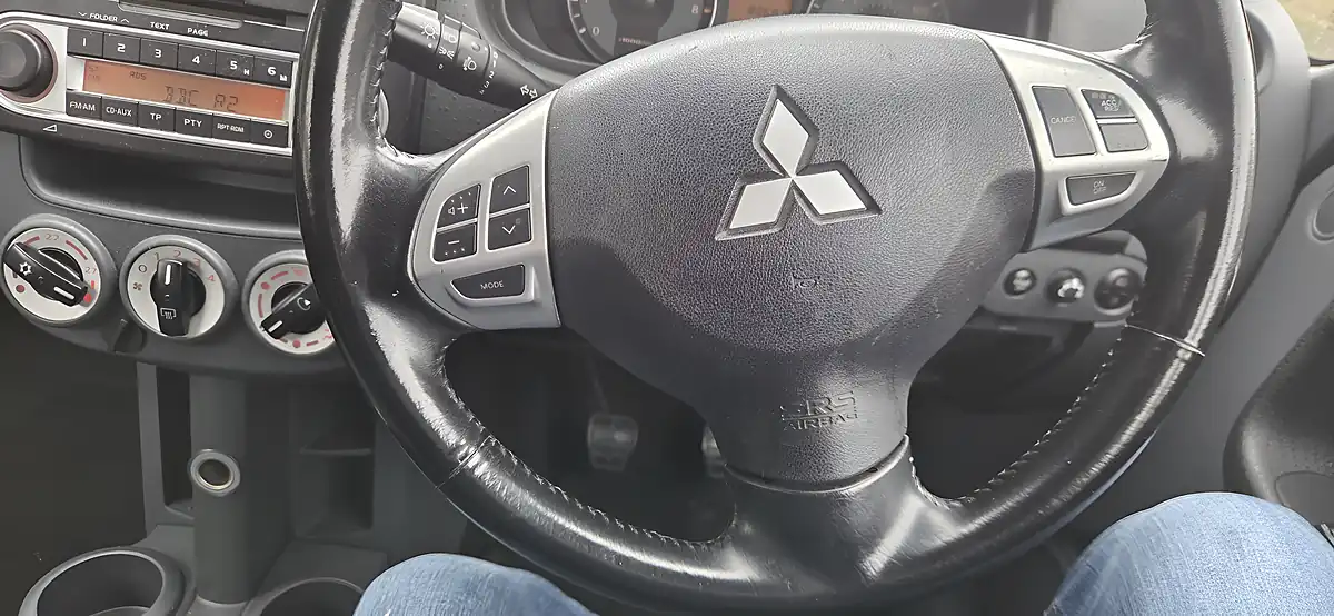 Used 2011 Mitsubishi Colt CZ2 Grey - Interior and Exterior details 19
