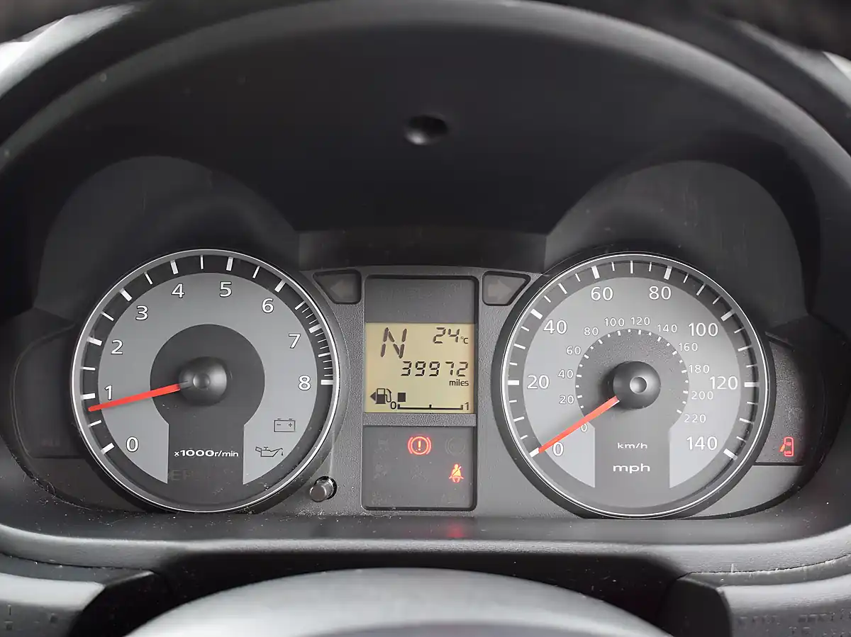Used 2011 Mitsubishi Colt CZ2 Silver - Interior and Exterior details 13