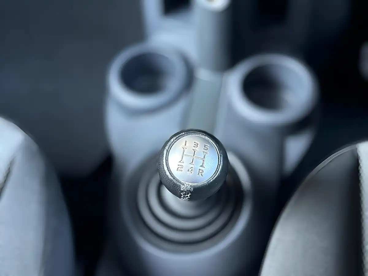 Used 2011 Mitsubishi Colt CZ2 Silver - Interior and Exterior details 10