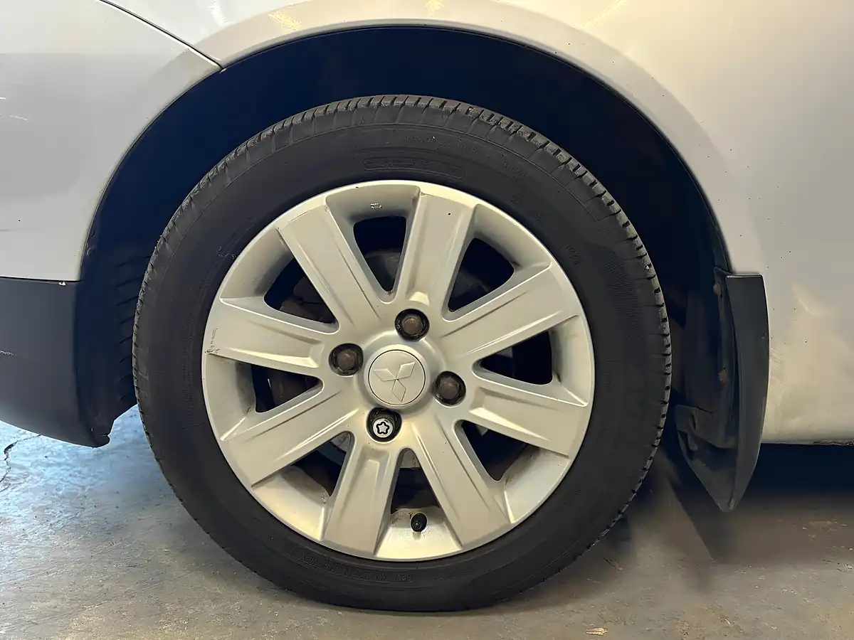 Used 2011 Mitsubishi Colt CZ2 Silver - Interior and Exterior details 15