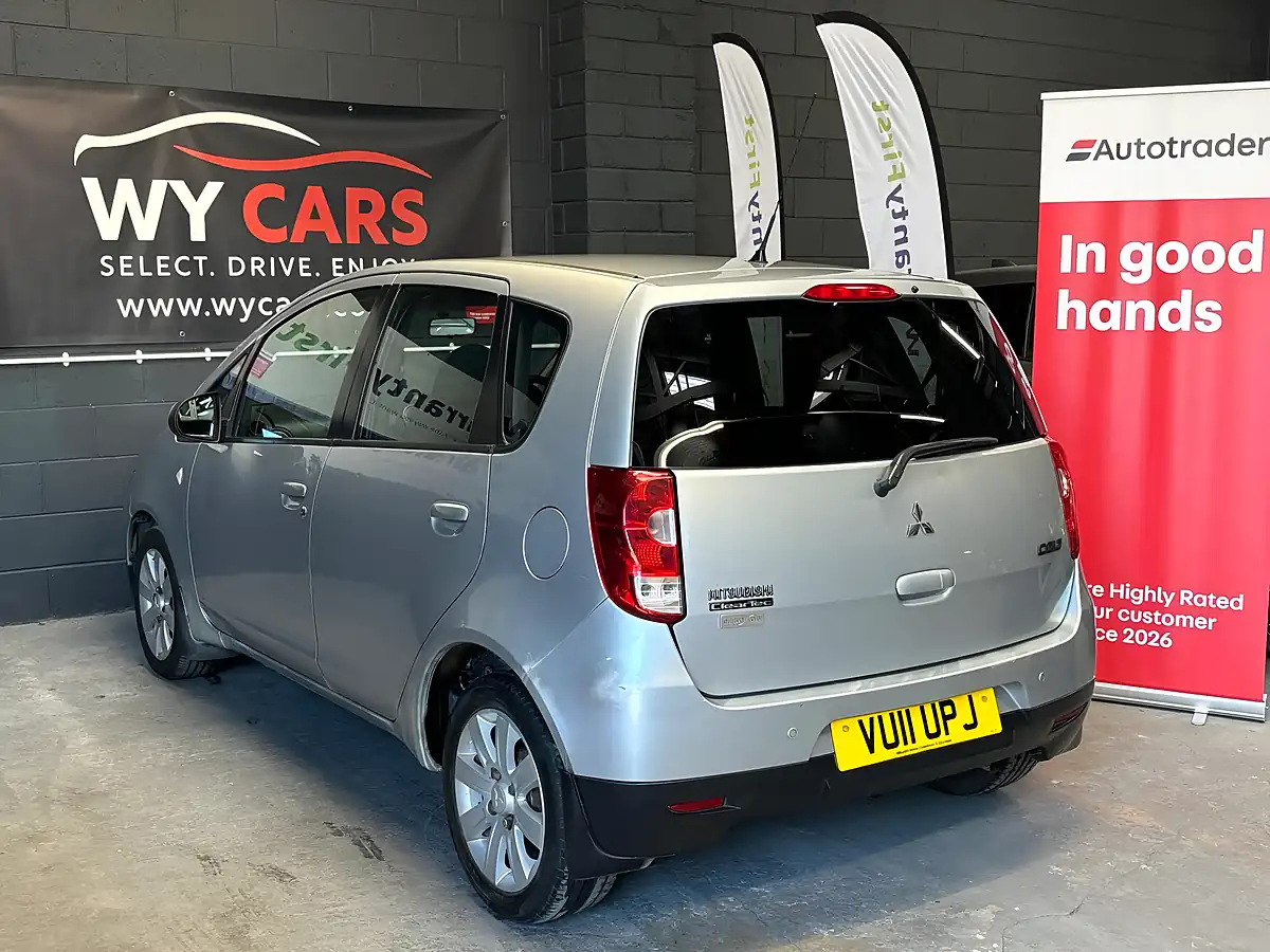 Used 2011 Mitsubishi Colt CZ2 Silver - Interior and Exterior details 4