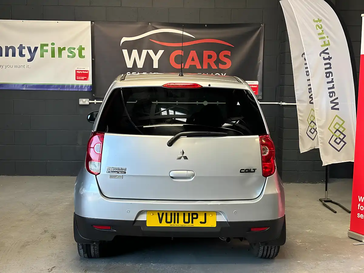 Used 2011 Mitsubishi Colt CZ2 Silver - Interior and Exterior details 8