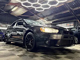 Used 2011 Mitsubishi Lancer Evo X Gsr FQ-300 Black - Interior and Exterior details 14