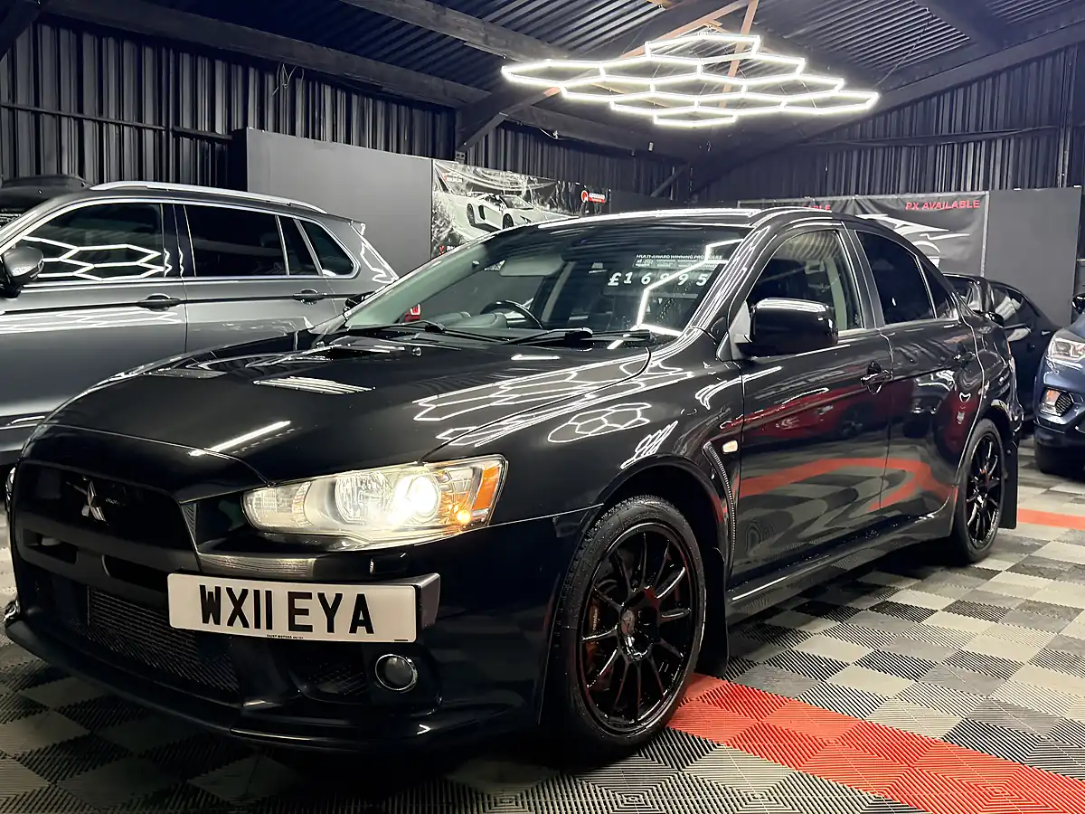 Used 2011 Mitsubishi Lancer Evo X Gsr FQ-300 Black - Interior and Exterior details 5