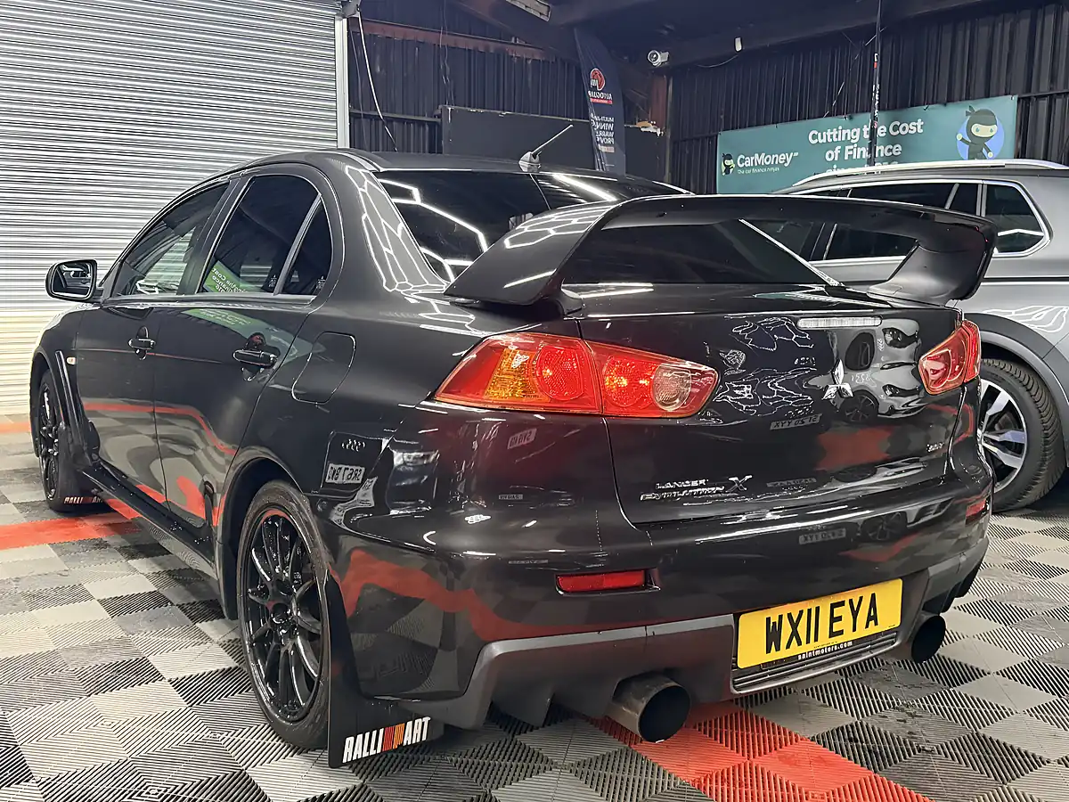 Used 2011 Mitsubishi Lancer Evo X Gsr FQ-300 Black - Interior and Exterior details 7