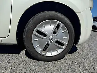 Used 2011 Nissan Cube 15X Indigo Plus Plasma White - Interior and Exterior details 15