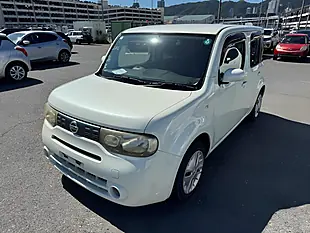 Used 2011 Nissan Cube 15X Indigo Plus Plasma White - Interior and Exterior details 3