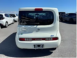 Used 2011 Nissan Cube 15X Indigo Plus Plasma White - Interior and Exterior details 7