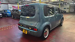 Used 2011 Nissan Cube Mobility Ramp Green - Interior and Exterior details 17