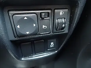 Used 2011 Nissan Juke Acenta Premium Black - Interior and Exterior details 10