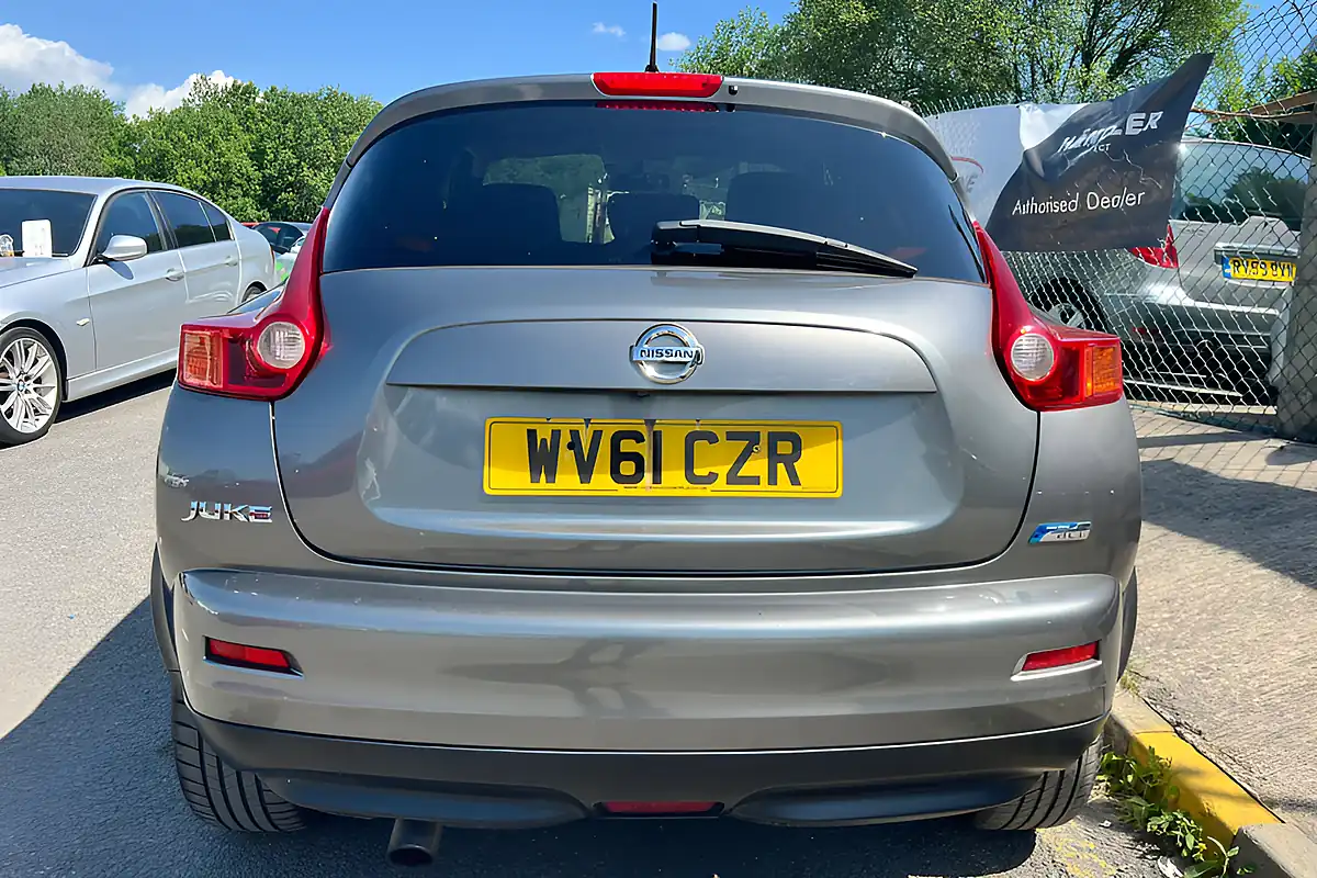 Used 2011 Nissan Juke Acenta Premium Grey - Interior and Exterior details 7