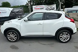 Used 2011 Nissan Juke Acenta Premium White - Interior and Exterior details 5