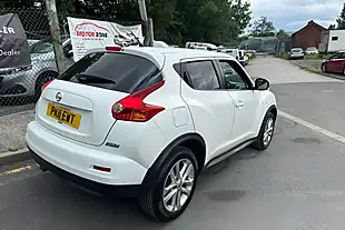 Used 2011 Nissan Juke Acenta Premium White - Interior and Exterior details 6