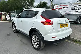 Used 2011 Nissan Juke Acenta Premium White - Interior and Exterior details 8