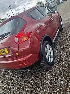 Used 2011 Nissan Juke Acenta Red - Interior and Exterior details 14