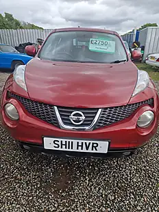 Used 2011 Nissan Juke Acenta Red - Interior and Exterior details 20