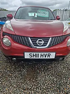 Used 2011 Nissan Juke Acenta Red - Interior and Exterior details 3