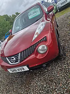 Used 2011 Nissan Juke Acenta Red - Interior and Exterior details 6
