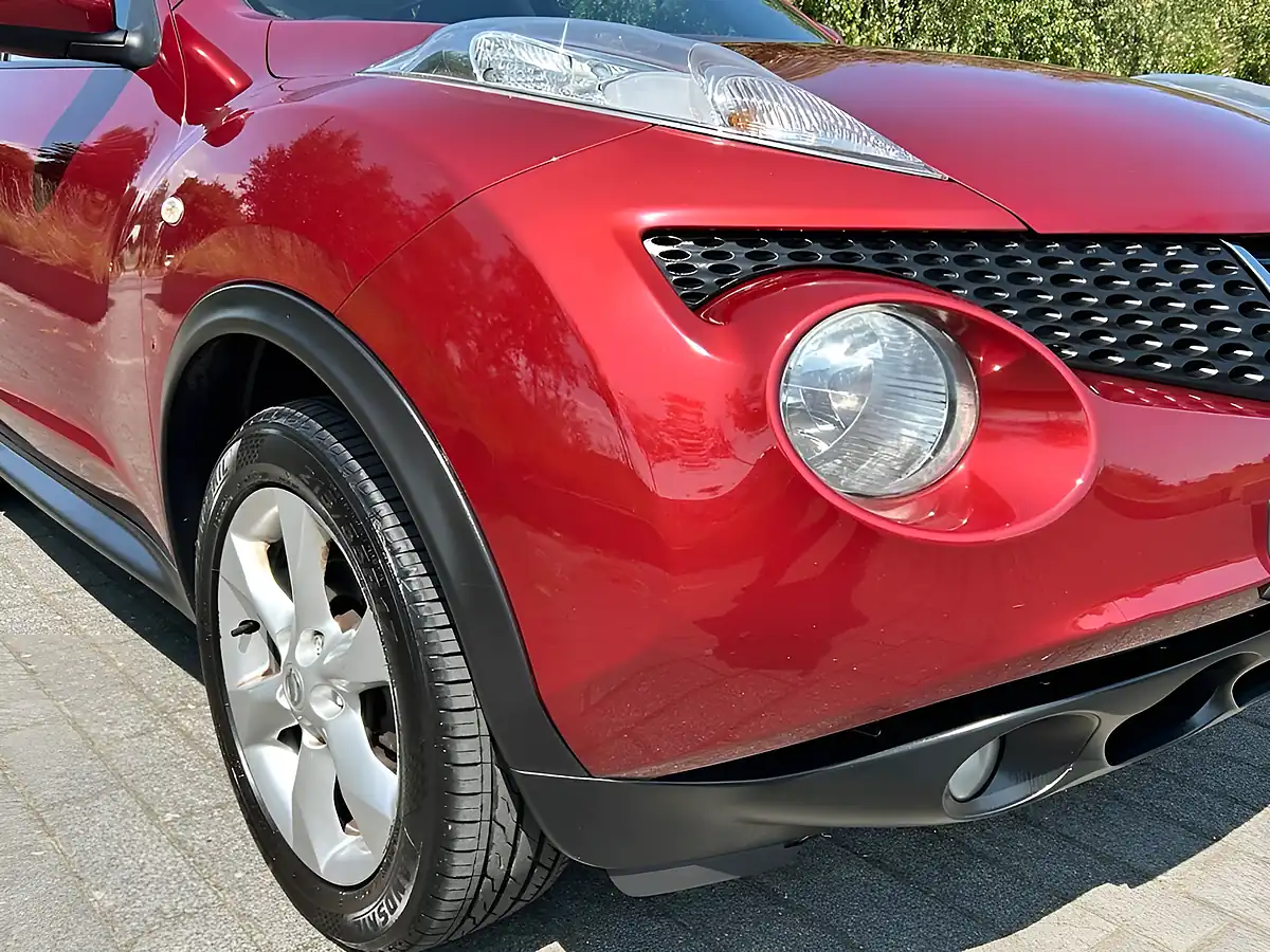 Used 2011 Nissan Juke Acenta Red - Interior and Exterior details 10