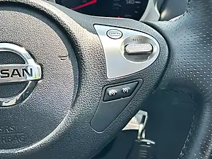 Used 2011 Nissan Juke Acenta Red - Interior and Exterior details 13