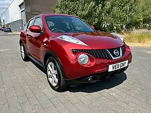 Used 2011 Nissan Juke Acenta Red - Interior and Exterior details 18