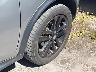 Used 2011 Nissan Juke Acenta Silver - Interior and Exterior details 11