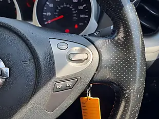 Used 2011 Nissan Juke Acenta Silver - Interior and Exterior details 15