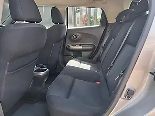 Used 2011 Nissan Juke Acenta Silver - Interior and Exterior details 17