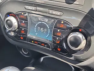Used 2011 Nissan Juke Acenta Silver - Interior and Exterior details 19