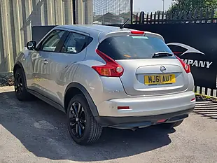 Used 2011 Nissan Juke Acenta Silver - Interior and Exterior details 6
