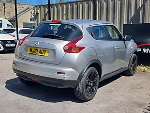 Used 2011 Nissan Juke Acenta Silver - Interior and Exterior details 8