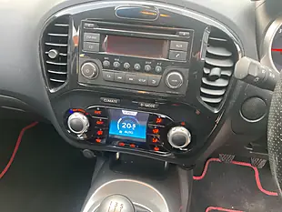 Used 2011 Nissan Juke Acenta Silver - Interior and Exterior details 15