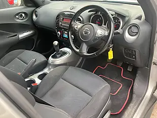 Used 2011 Nissan Juke Acenta Silver - Interior and Exterior details 20