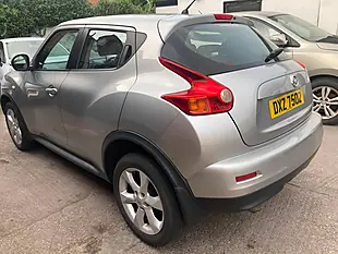 Used 2011 Nissan Juke Acenta Silver - Interior and Exterior details 4